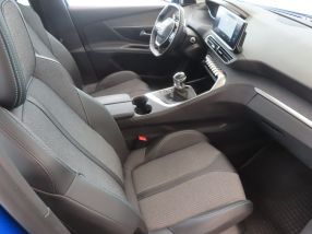 Peugeot 3008 - 2023