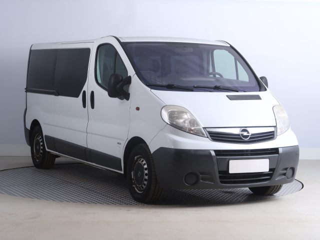 Opel Vivaro 2012