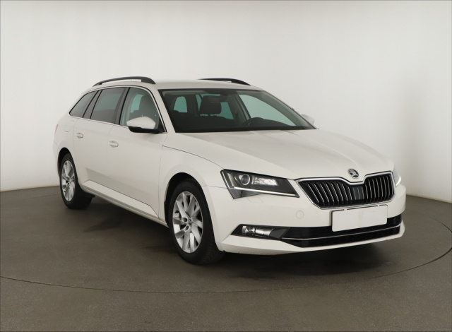 Škoda Superb 2018