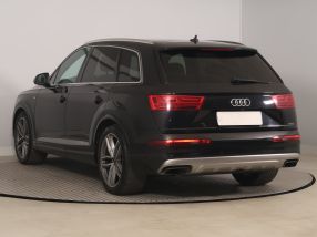 Audi Q7 - 2015