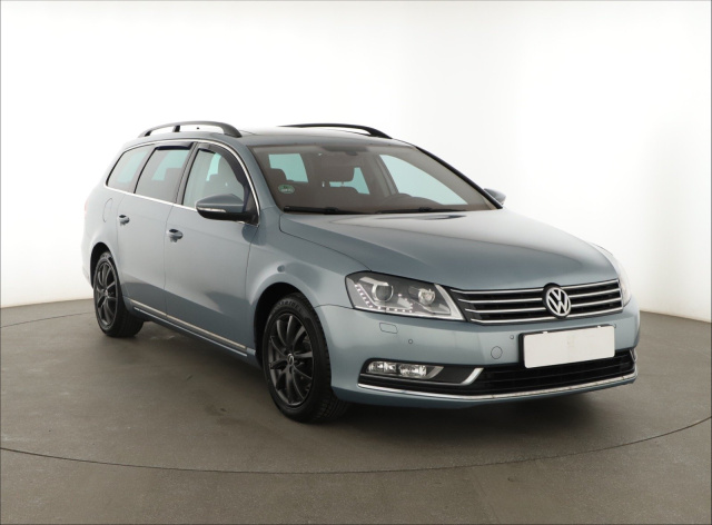 Volkswagen Passat 2011