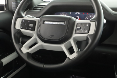 Land Rover Defender - 2020