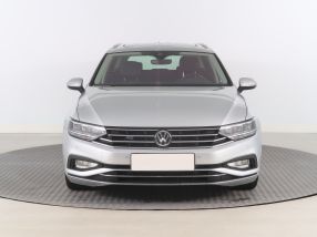 Volkswagen Passat - 2020