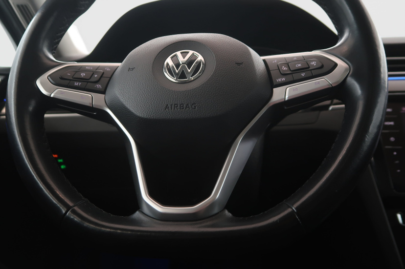 Volkswagen Passat, 2020