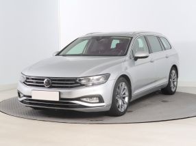 Volkswagen Passat - 2020
