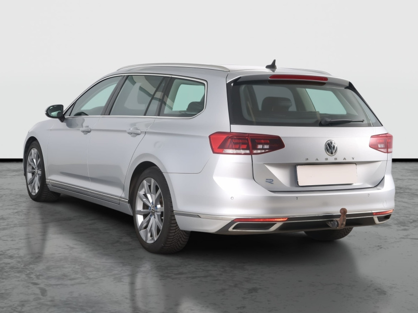 Volkswagen Passat, 2020