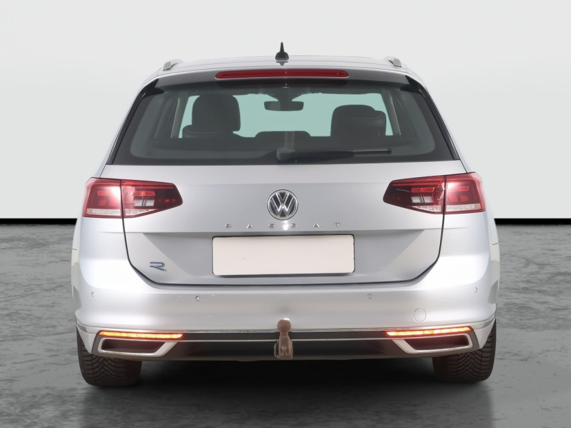 Volkswagen Passat, 2020
