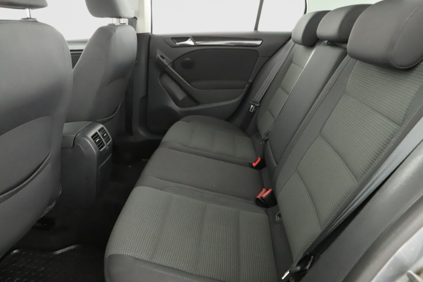 Volkswagen Golf, 2012