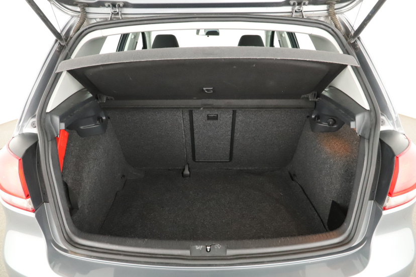 Volkswagen Golf, 2012