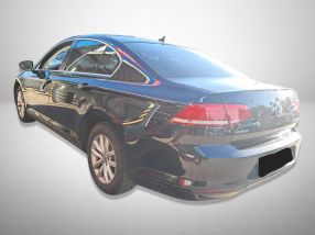 Volkswagen Passat - 2015