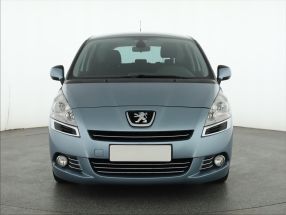 Peugeot 5008 - 2012