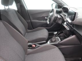 Peugeot 2008 - 2025