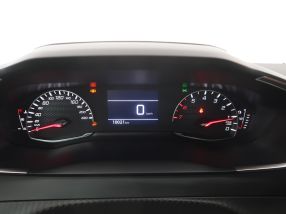 Peugeot 2008 - 2025