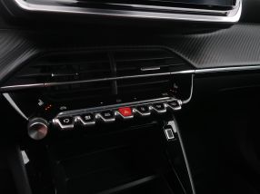 Peugeot 2008 - 2025