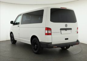 Volkswagen Transporter - 2011