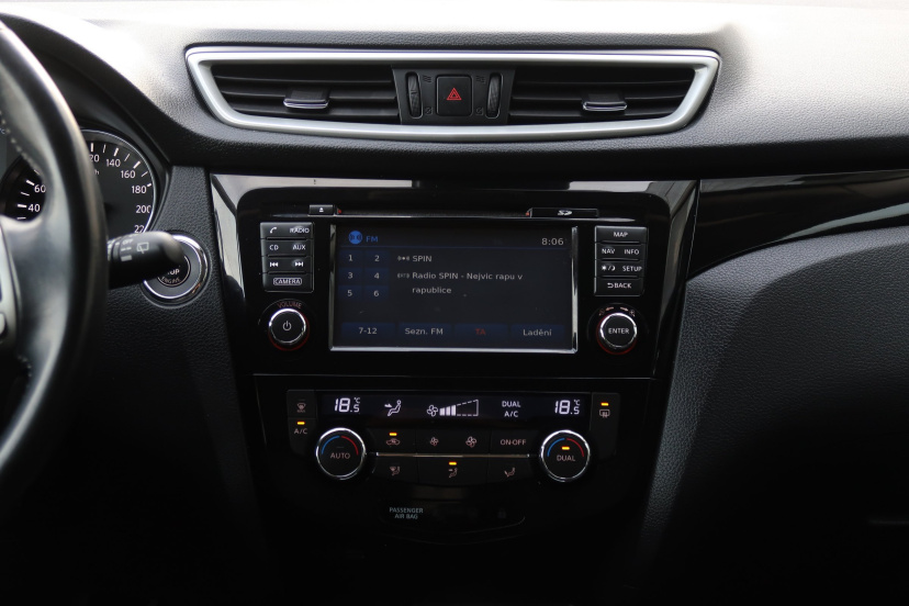 Nissan Qashqai, 2015