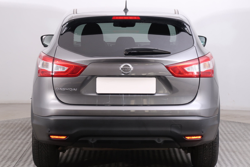 Nissan Qashqai, 2015