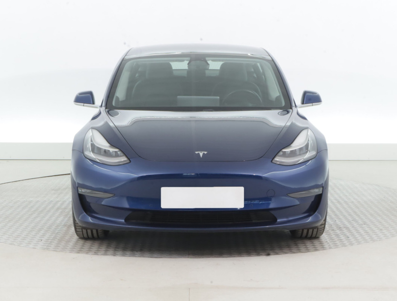 Tesla Model 3, 2019
