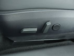 Tesla Model 3 - 2019