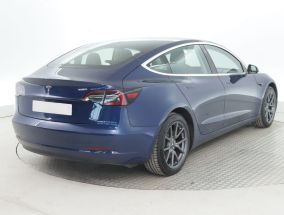 Tesla Model 3 - 2019