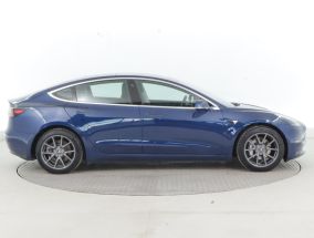 Tesla Model 3 - 2019