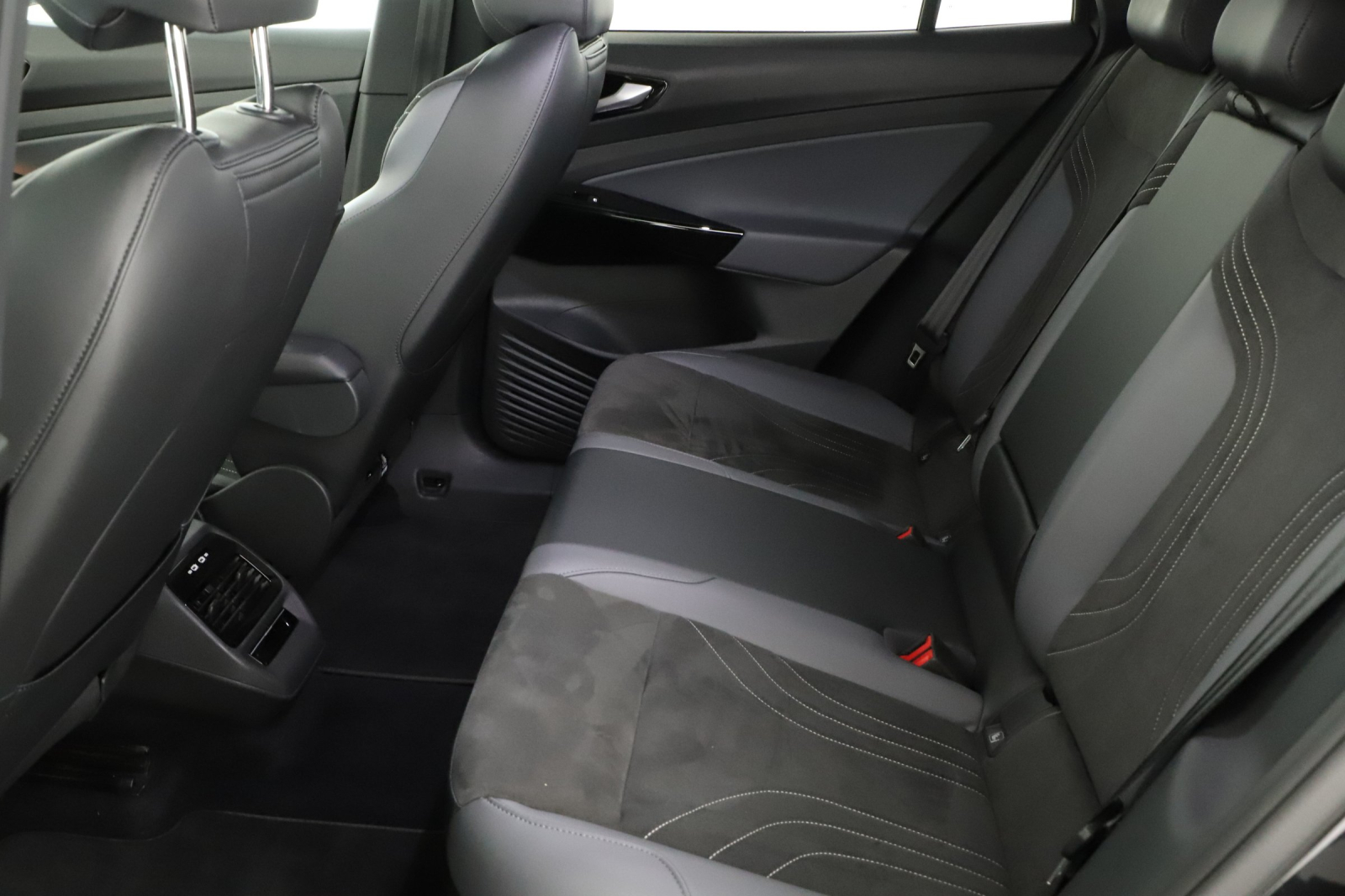 Volkswagen ID.4 - 2023