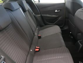 Peugeot 208 - 2024