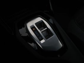 Peugeot 208 - 2024