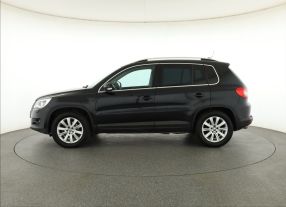 Volkswagen Tiguan - 2009