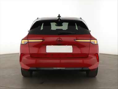 Opel Astra - 2025
