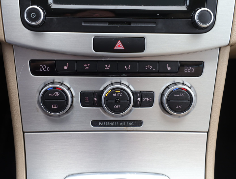 Volkswagen Passat, 2012