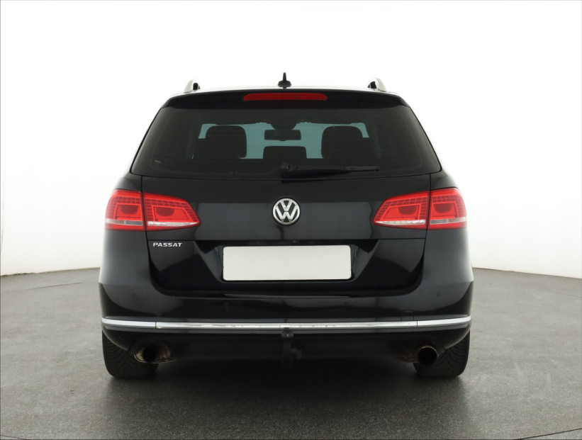 Volkswagen Passat, 2012