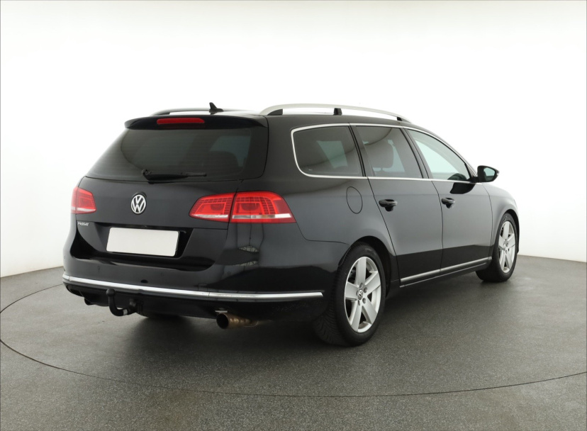 Volkswagen Passat, 2012