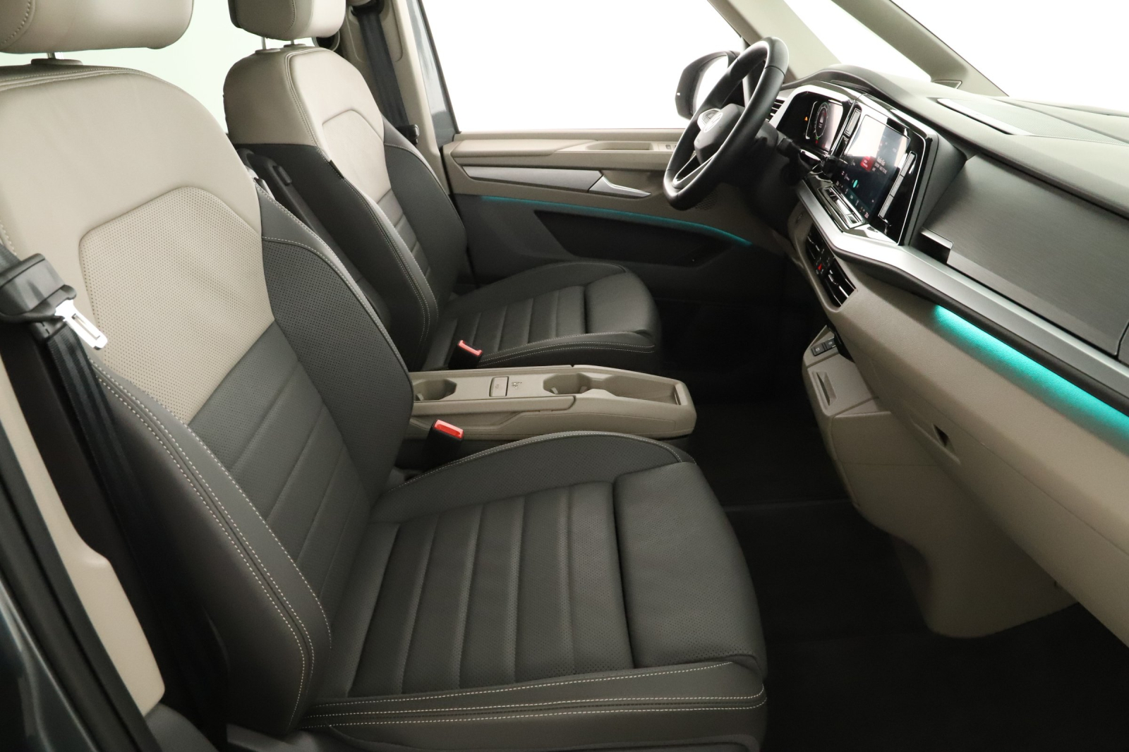 Volkswagen Multivan - 2025