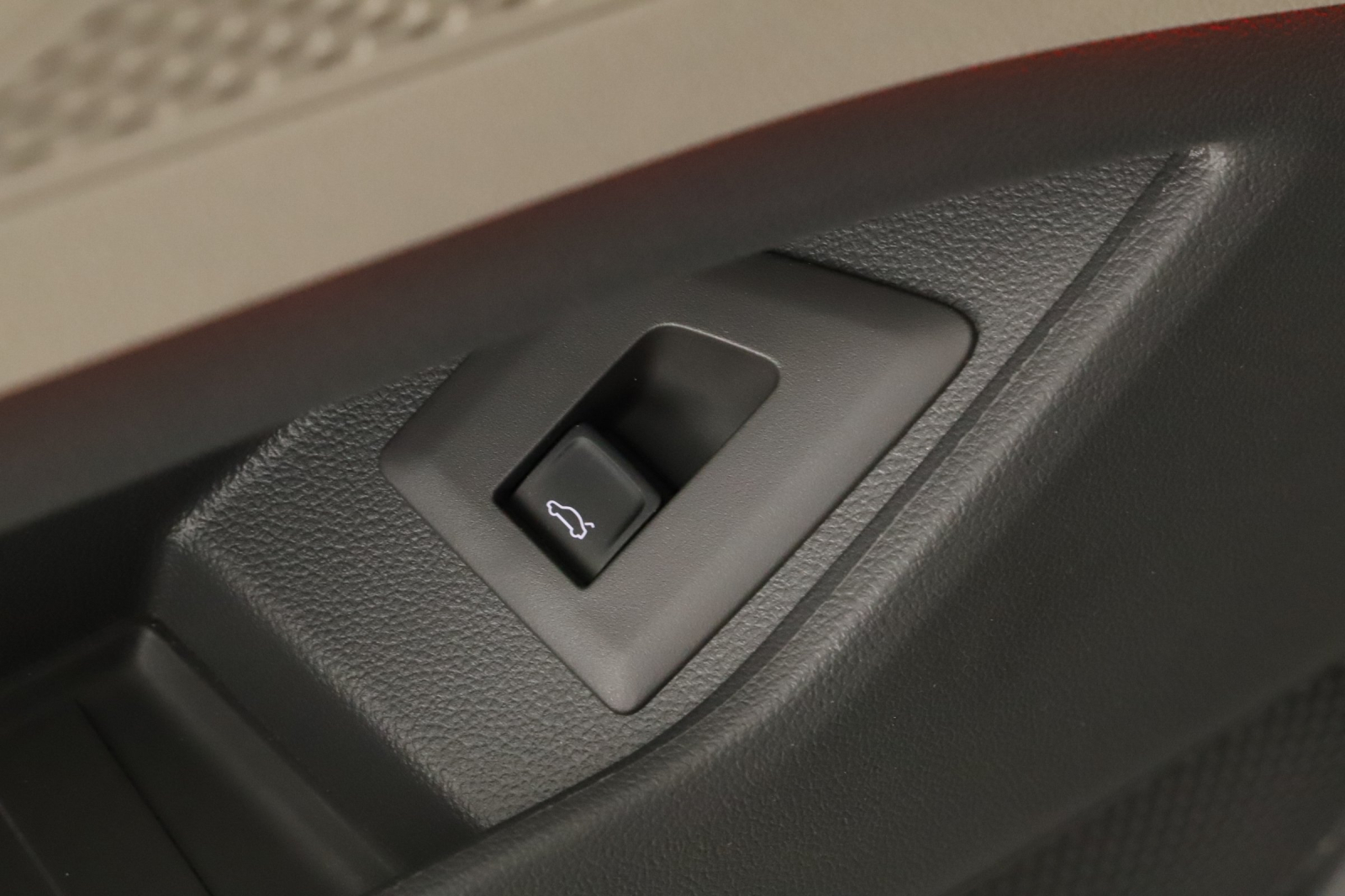 Volkswagen Multivan - 2025