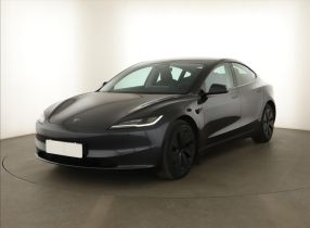 Tesla Model 3 - 2024