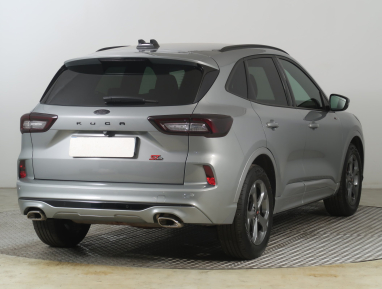 Ford Kuga - 2024
