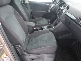 Volkswagen Tiguan - 2020