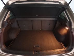 Volkswagen Tiguan - 2020