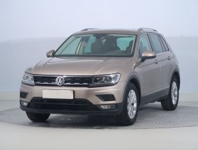 Volkswagen Tiguan - 2020