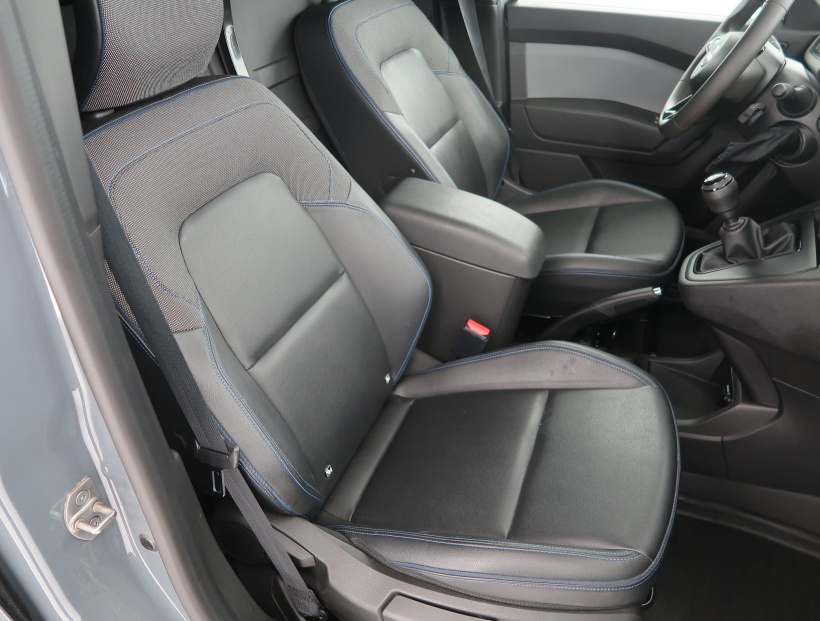 Nissan Townstar, 2022