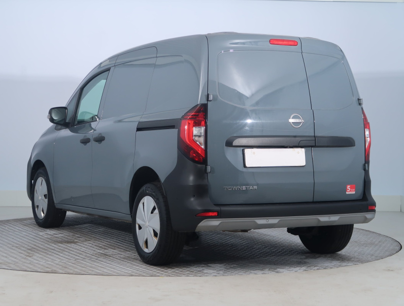 Nissan Townstar, 2022