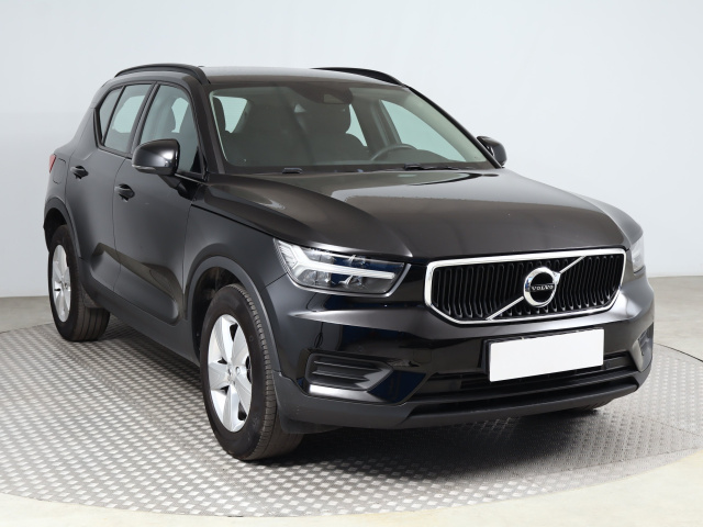Volvo XC40 2021