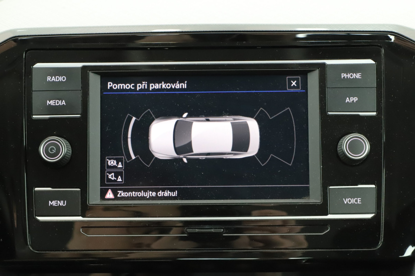Volkswagen Passat, 2021