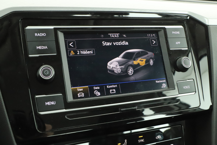 Volkswagen Passat, 2021