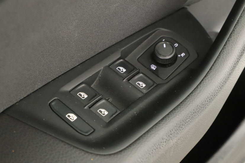Volkswagen Passat, 2021
