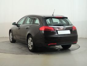 Opel Insignia - 2013