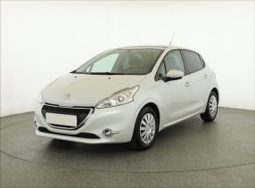 Peugeot 208 - 2014