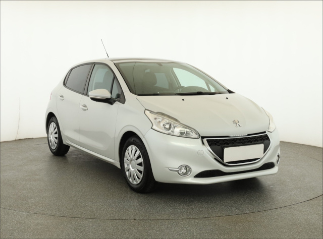 Peugeot 208 2014