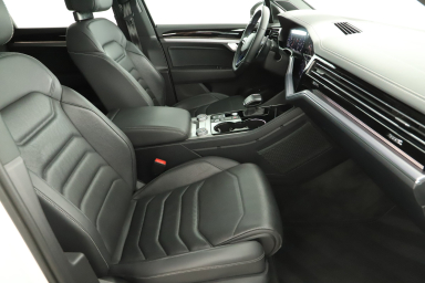 Volkswagen Touareg - 2020